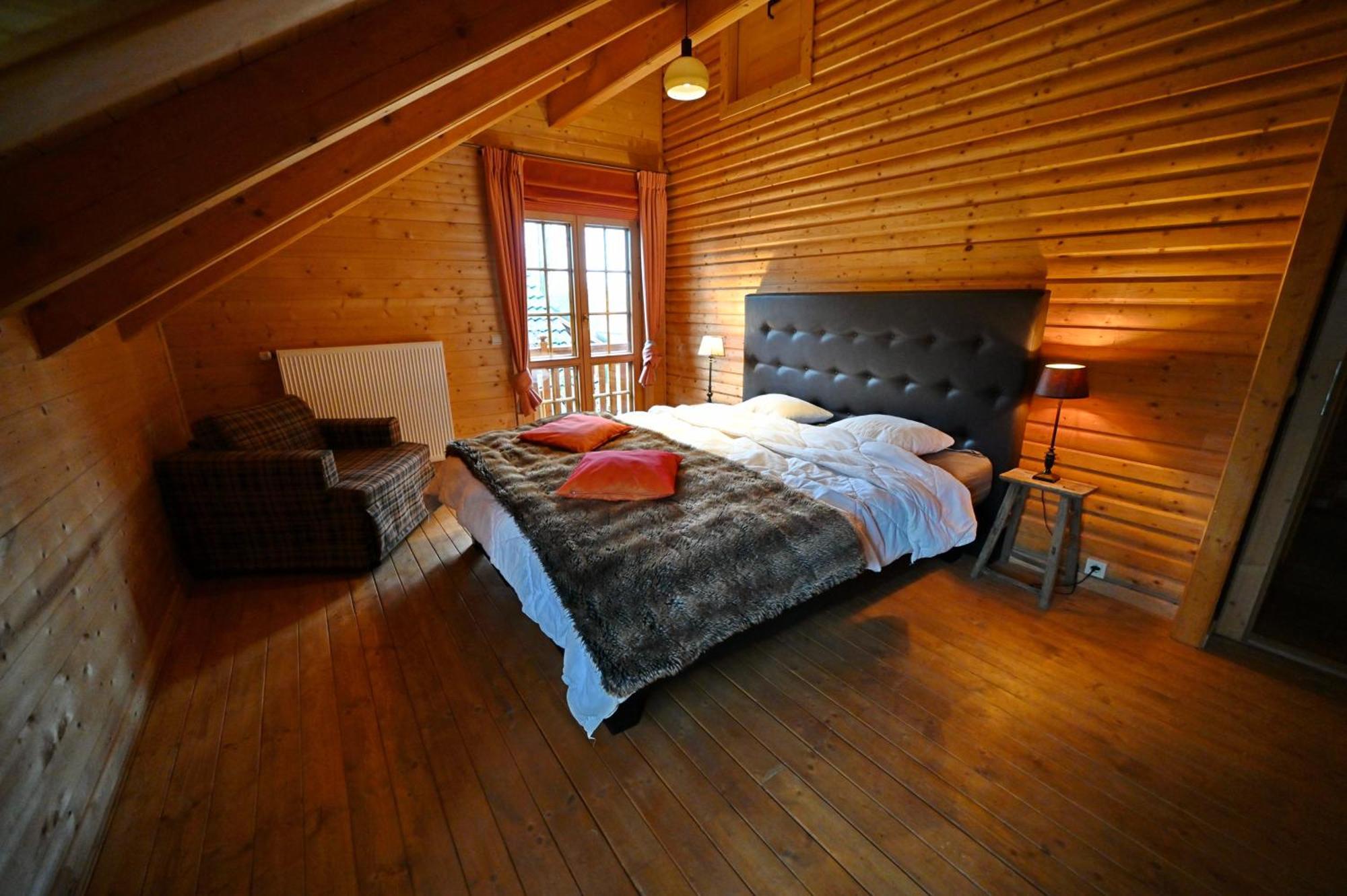La Grande Ourse Villa ดูร์บี ภายนอก รูปภาพ